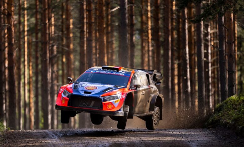 WRC: Hyundai потвърждава петима пилоти за 2026 г., Падън, Сордо и Лапи делят третата кола